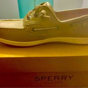 Size 7 gold boat shoes